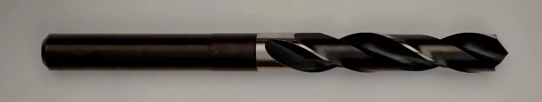 如何挑選深孔鉆加工的鉆頭,深孔鉆用什么材質(zhì)的鉆頭？